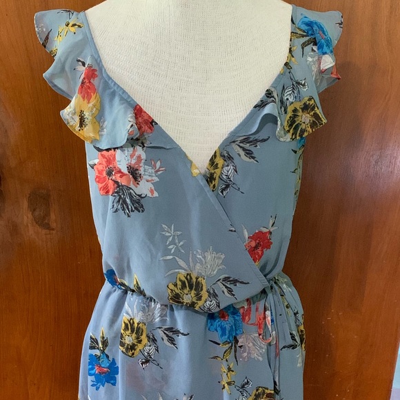 Maurices Dresses & Skirts - Maurices Womens Wrap Dress Grey Floral Sz S